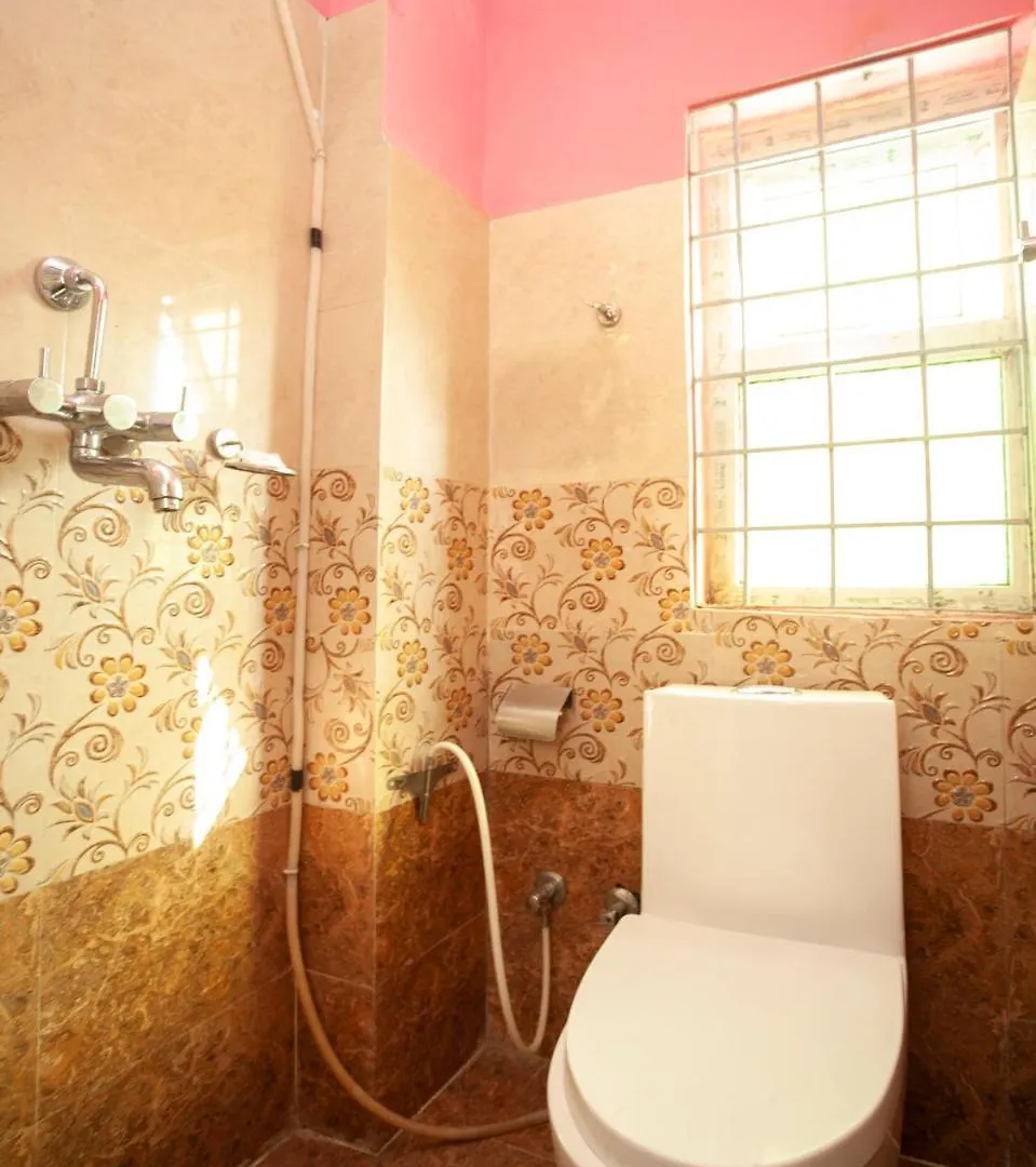 Oyo 195 Global Hotel And Resort Kathmandu